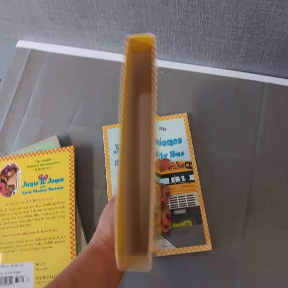 Junie B Jones First Boxed Set Ever Books 1-4 Barbara Park VTG 90s Childrens Book - Picture 7 of 9